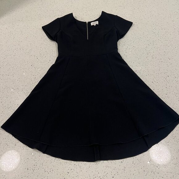 Aritzia Wilfred Flared Dress Size 0 Black V Neck - Picture 6 of 13